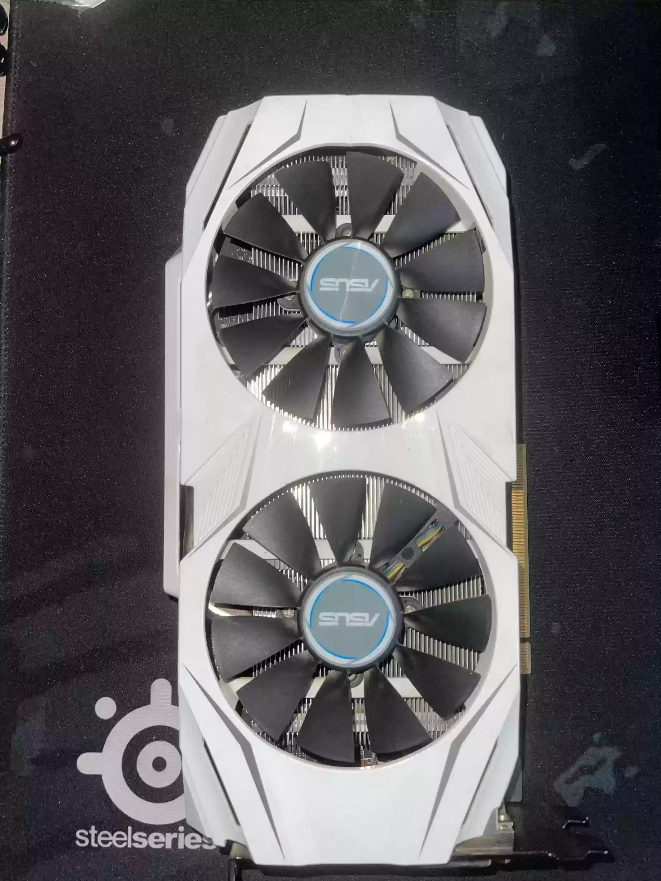 ASUS GTX 1060 3gb, 192bit.