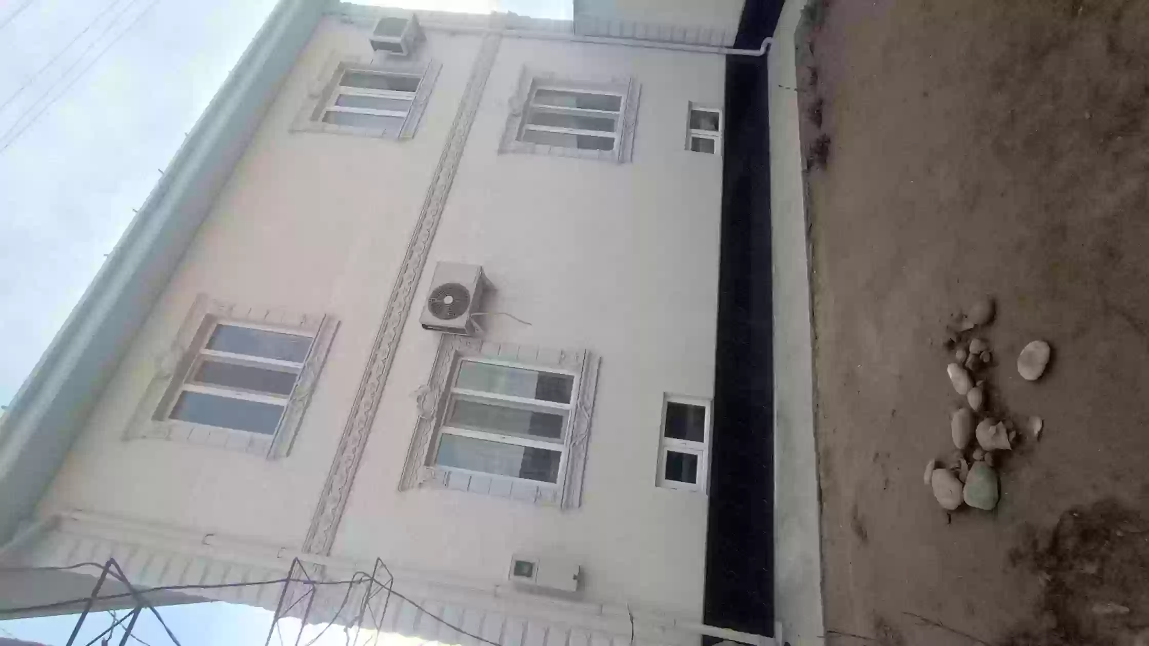 Обналичники для окон и углов дома 