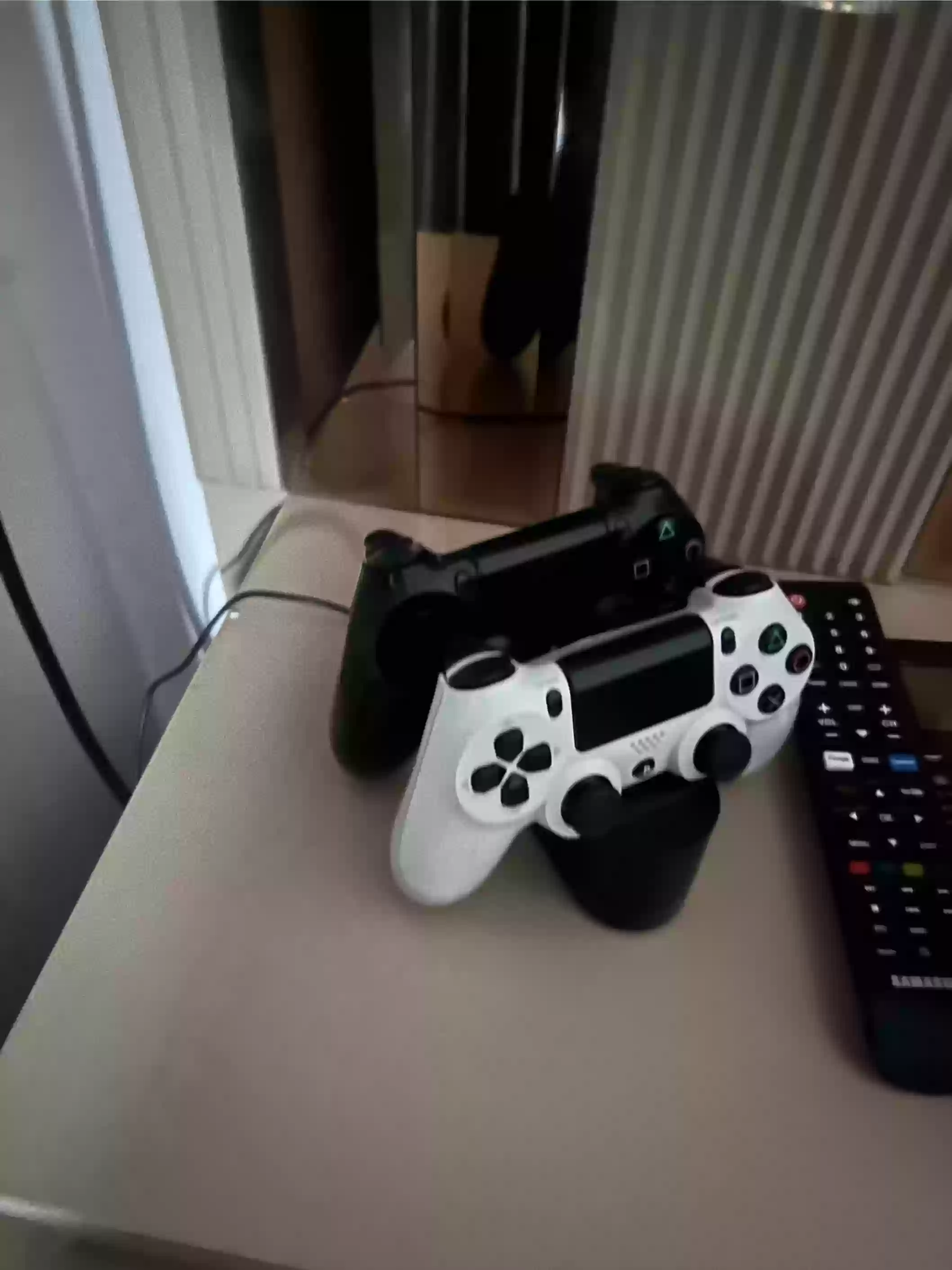  PlayStation 4 slim 1 тб 