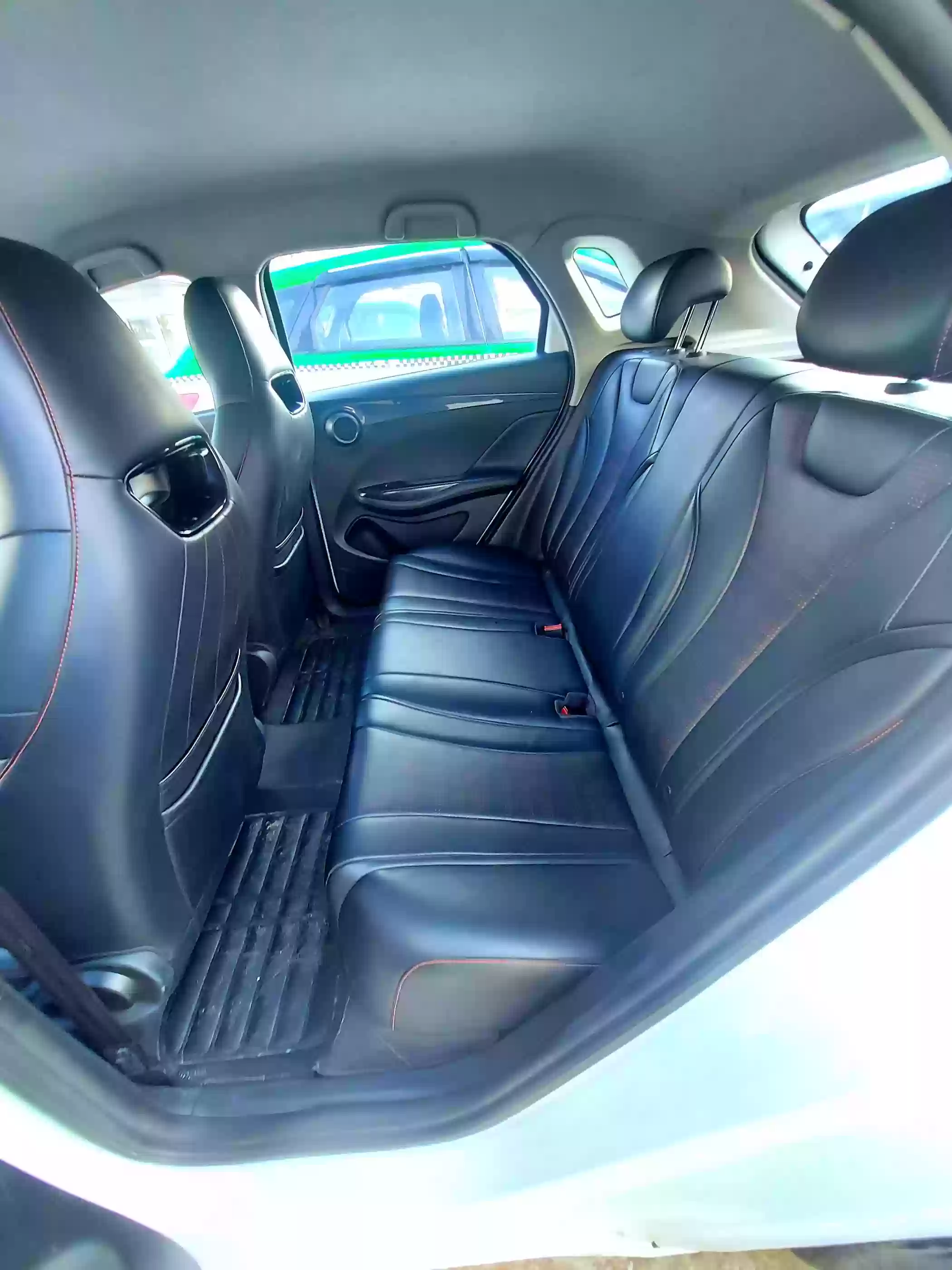 BYD E2 2024 — миниатюра 9