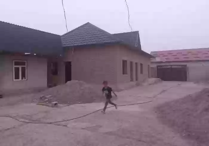 1 этажный, 7-комн. дом, 200 м², 5 соток, Вахш