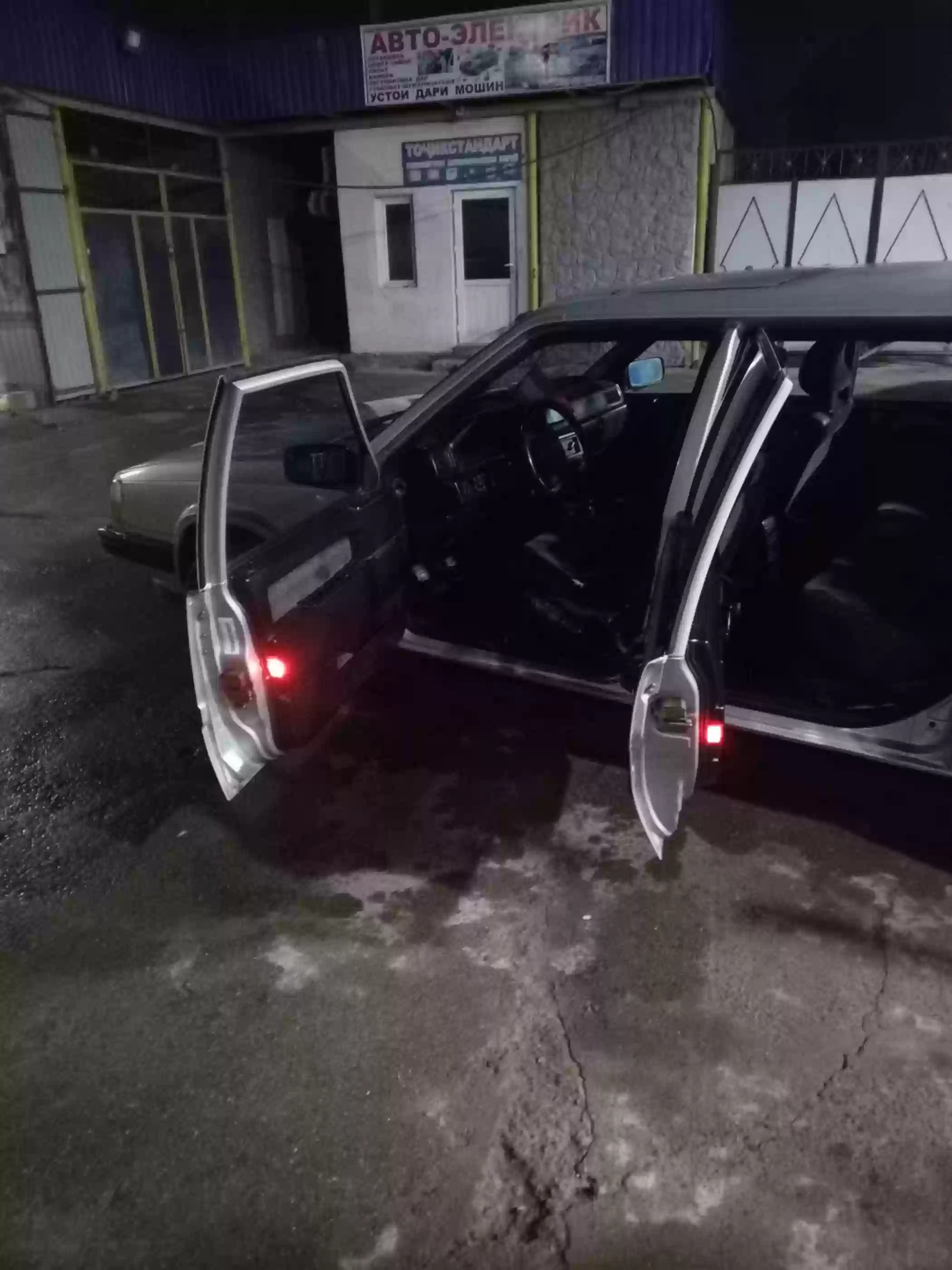 Volvo 940 1992 — миниатюра 11