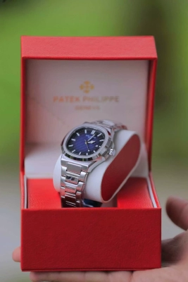 Часы PATEK PHILIPPE