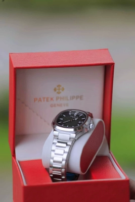 Часы PATEK PHILIPPE