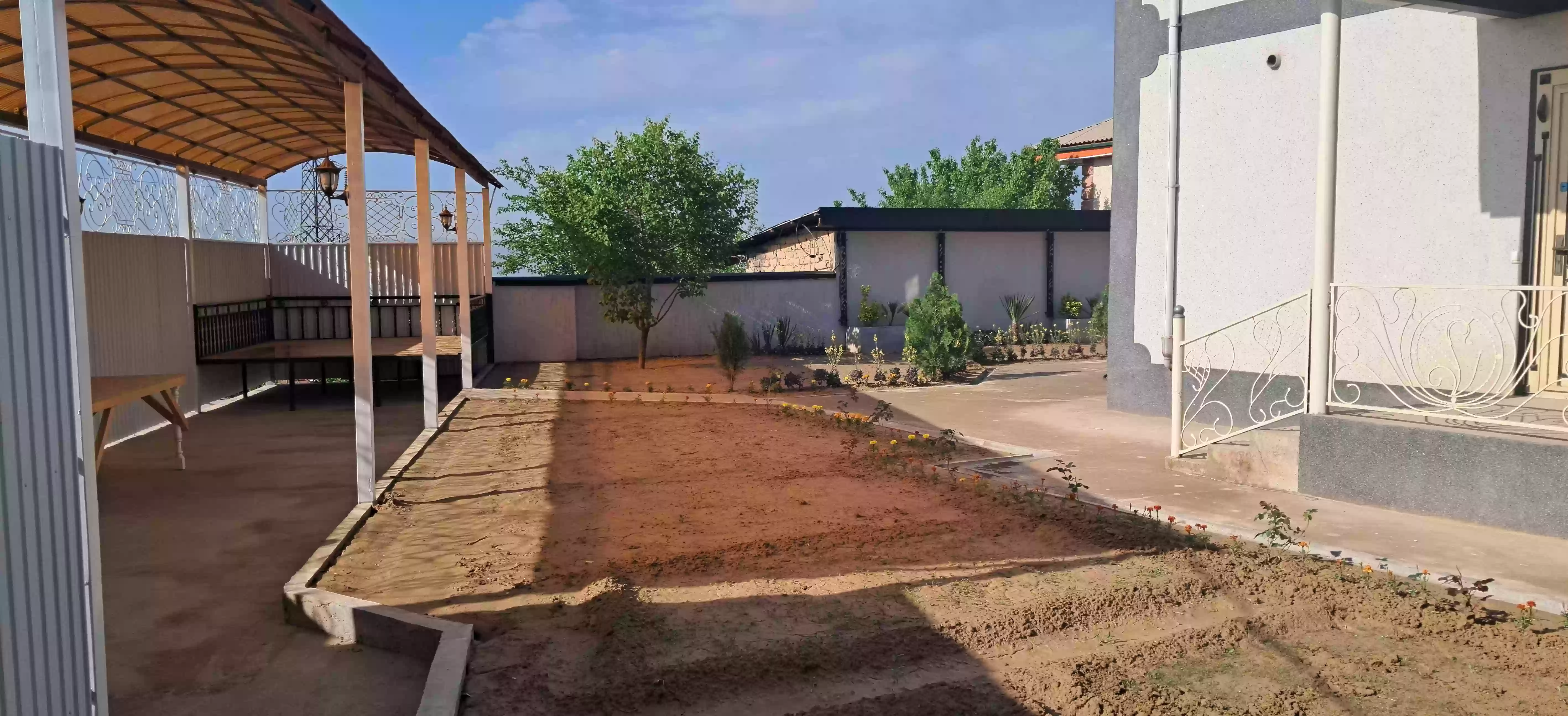 2 этажный, 6-комн. дом, 160 м², 5 соток, сино