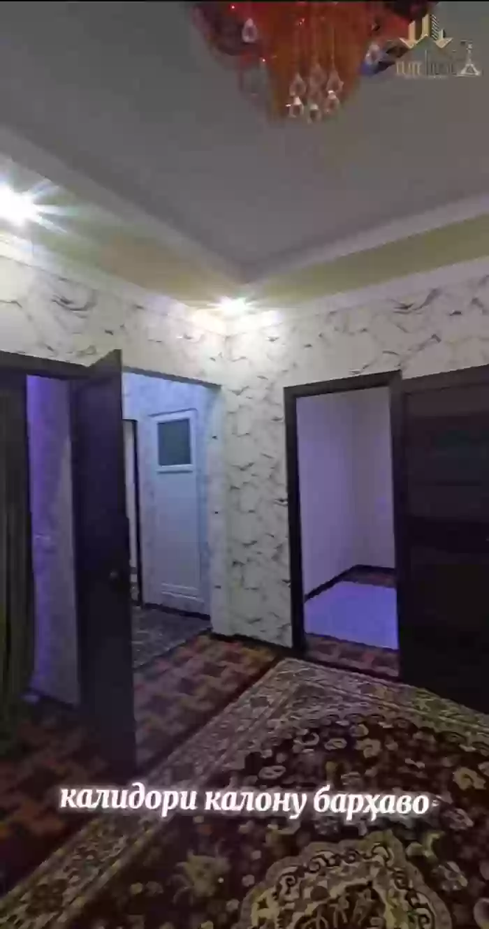 1 этажный, 6-комн. дом,  м², 10 соток, Исмоили Сомонӣ
