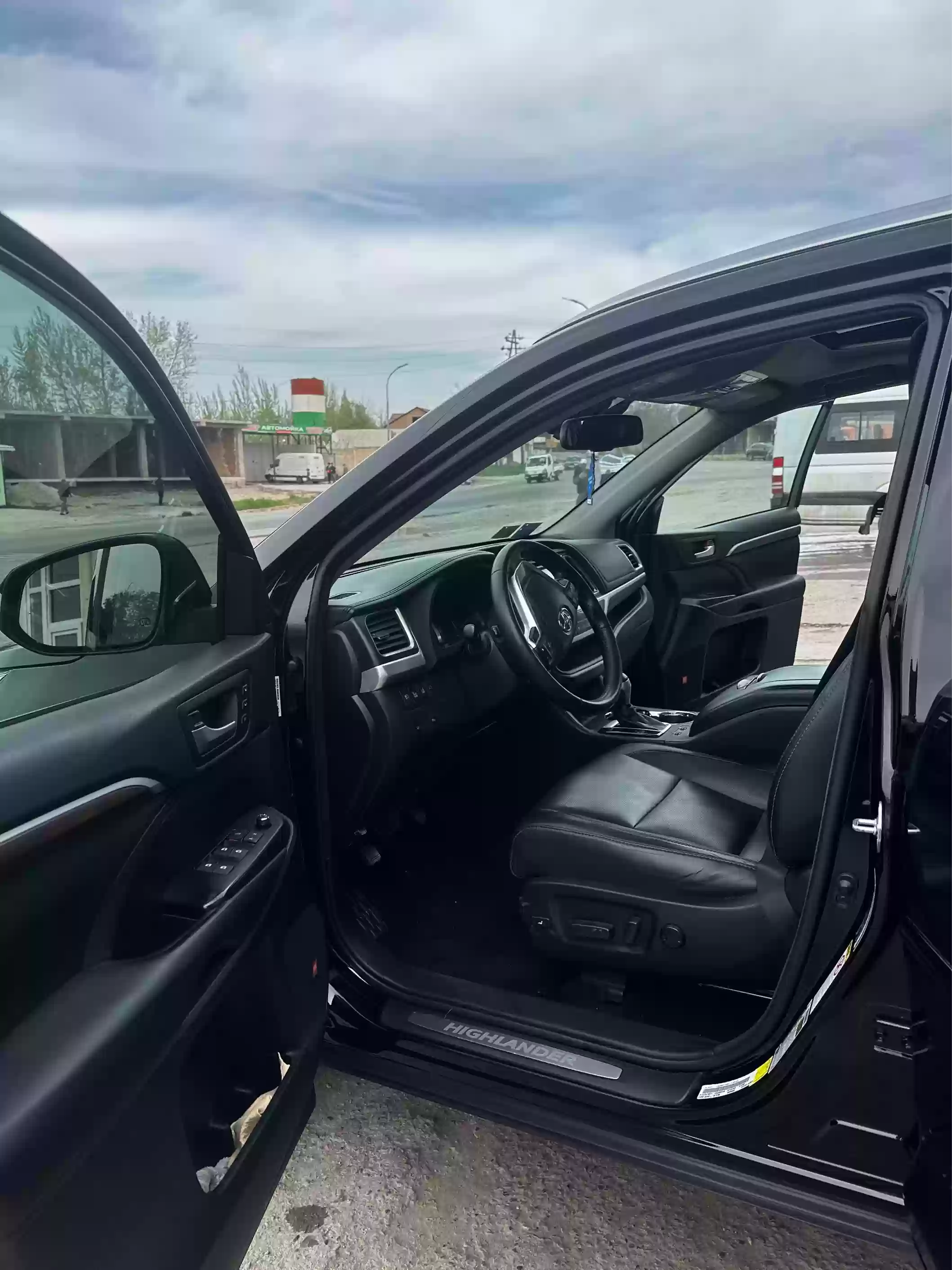 Toyota Highlander 2017