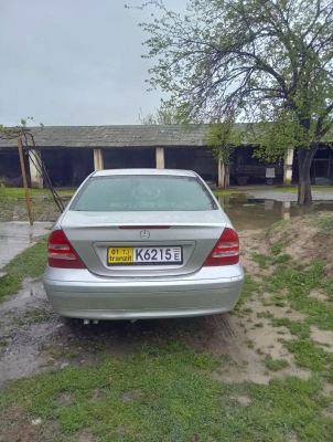 Mercedes-benz C class 2000 — миниатюра 3
