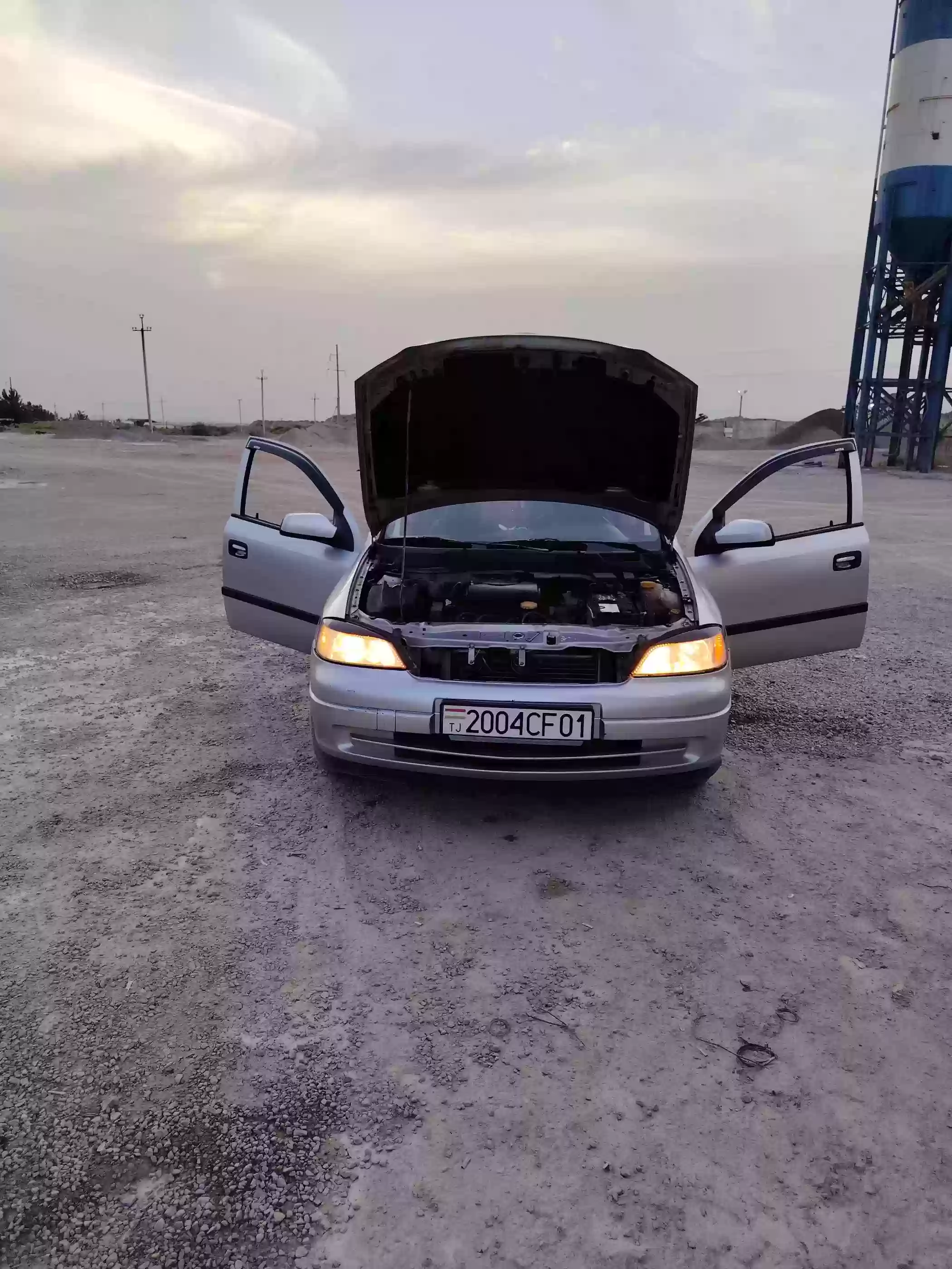 Opel Astra j 1999