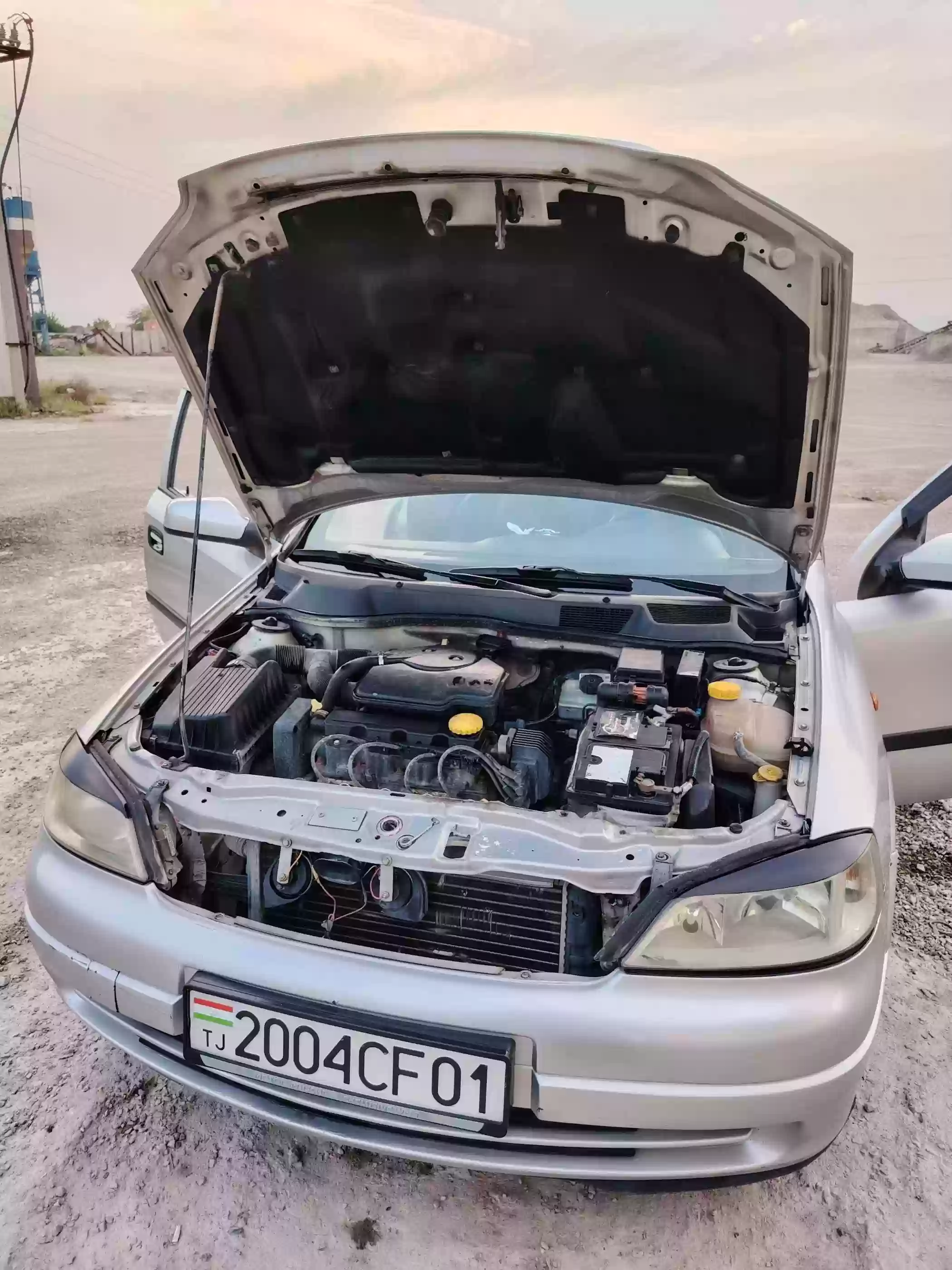 Opel Astra j 1999