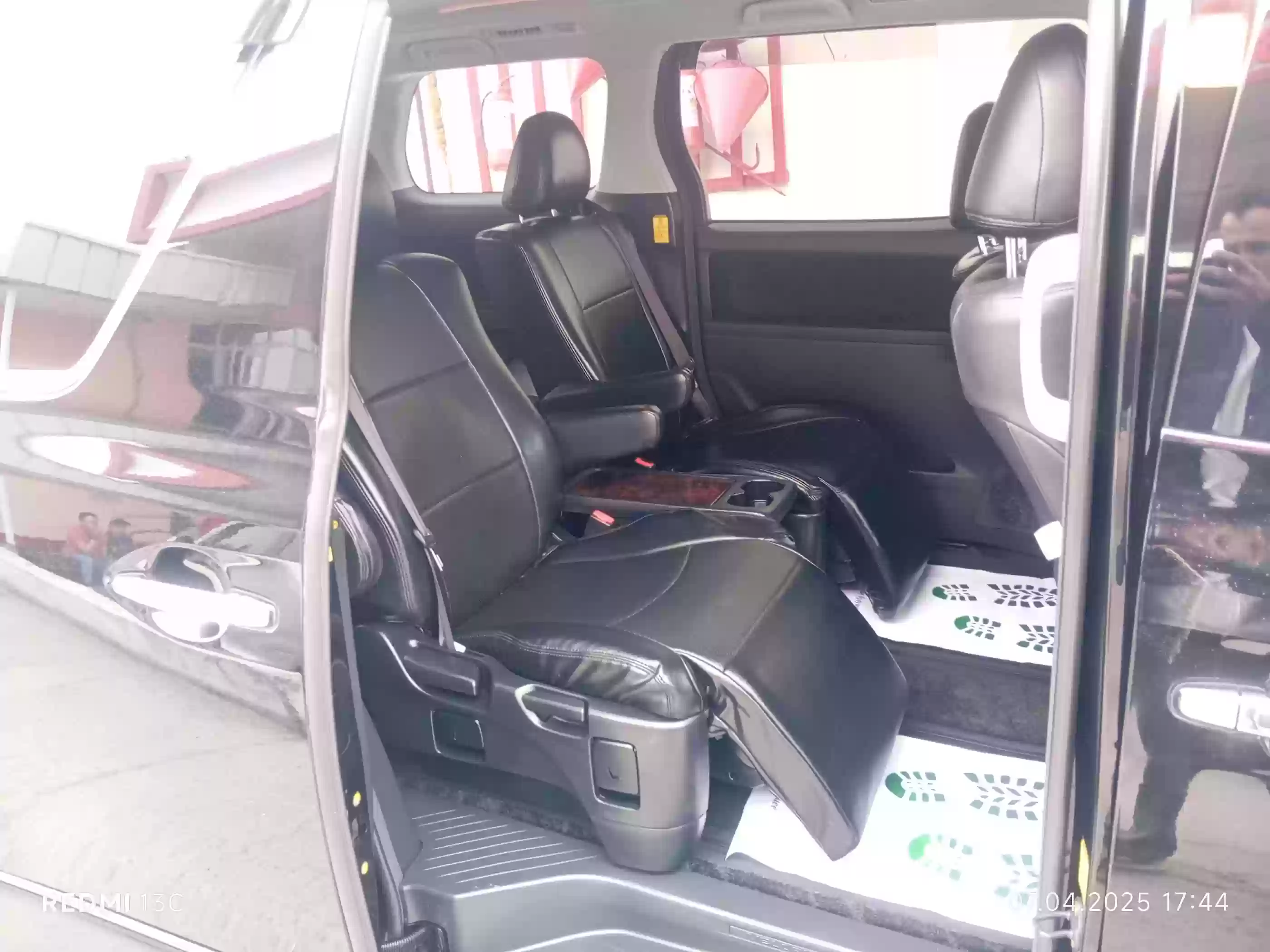 Toyota Alphard 2014