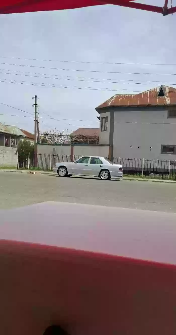Mercedes-benz E class 1994