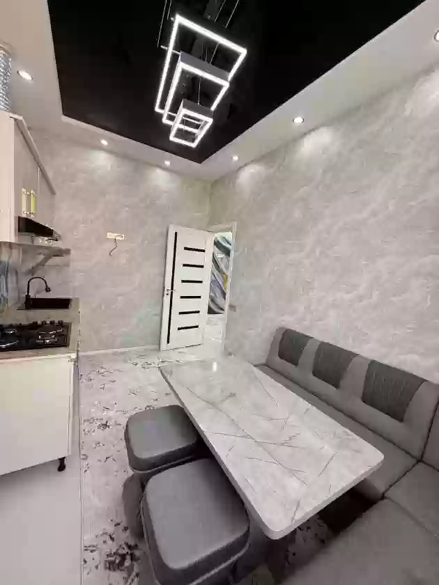 3-к квартира, 6 этаж, 88 м², 8 мкр