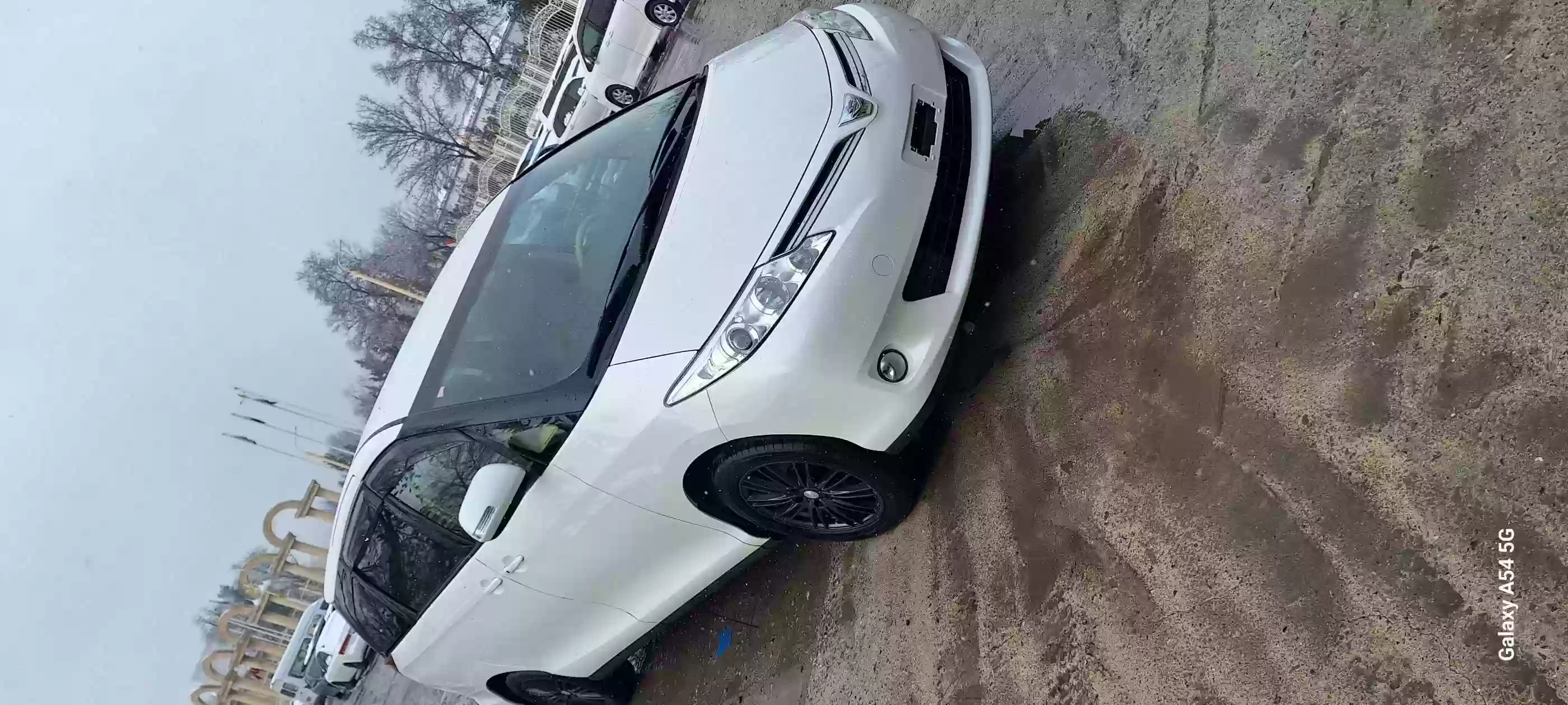 Toyota Estima 2015