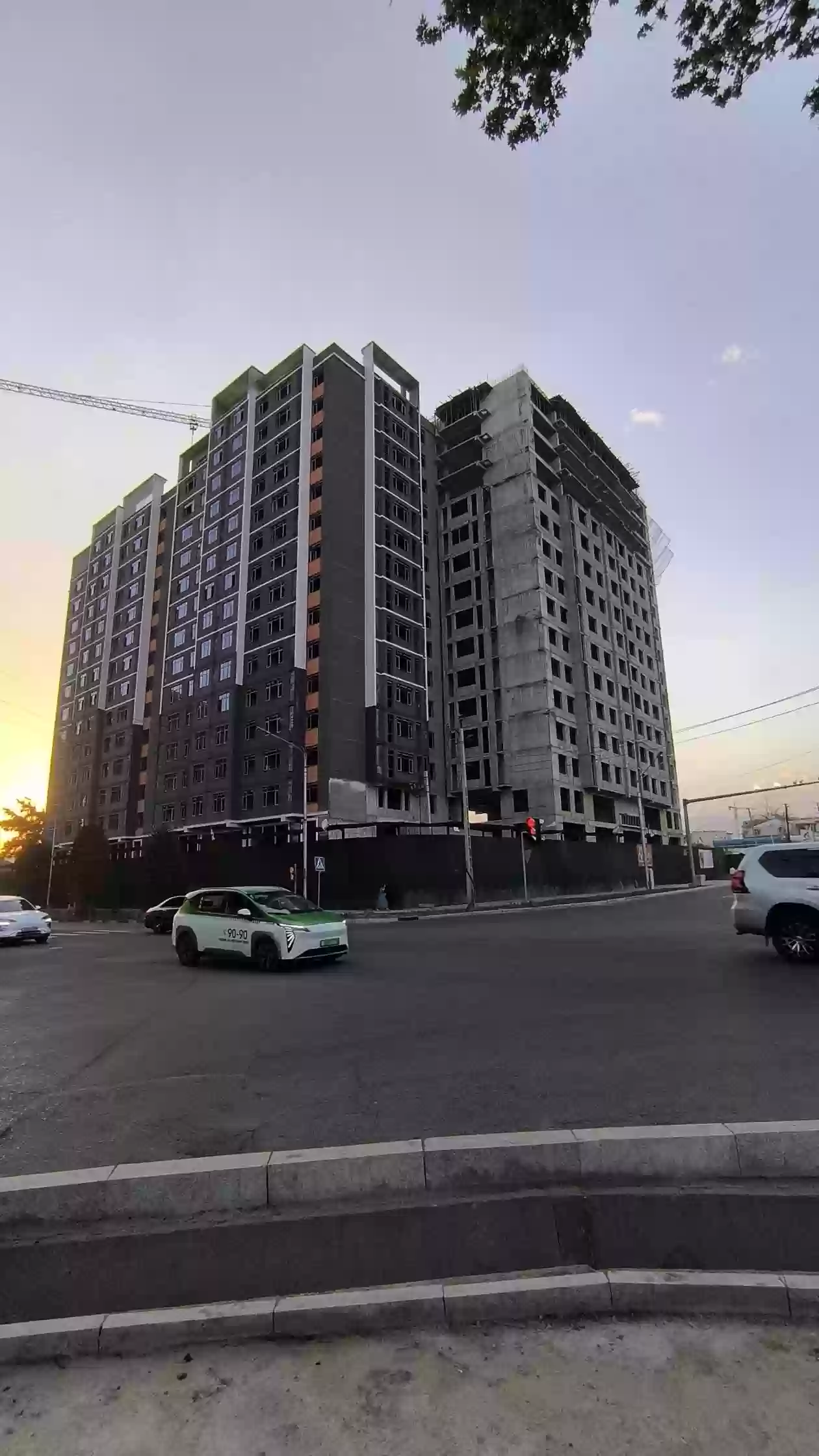 2-к квартира, 16 этаж, 65 м², Шохмансур