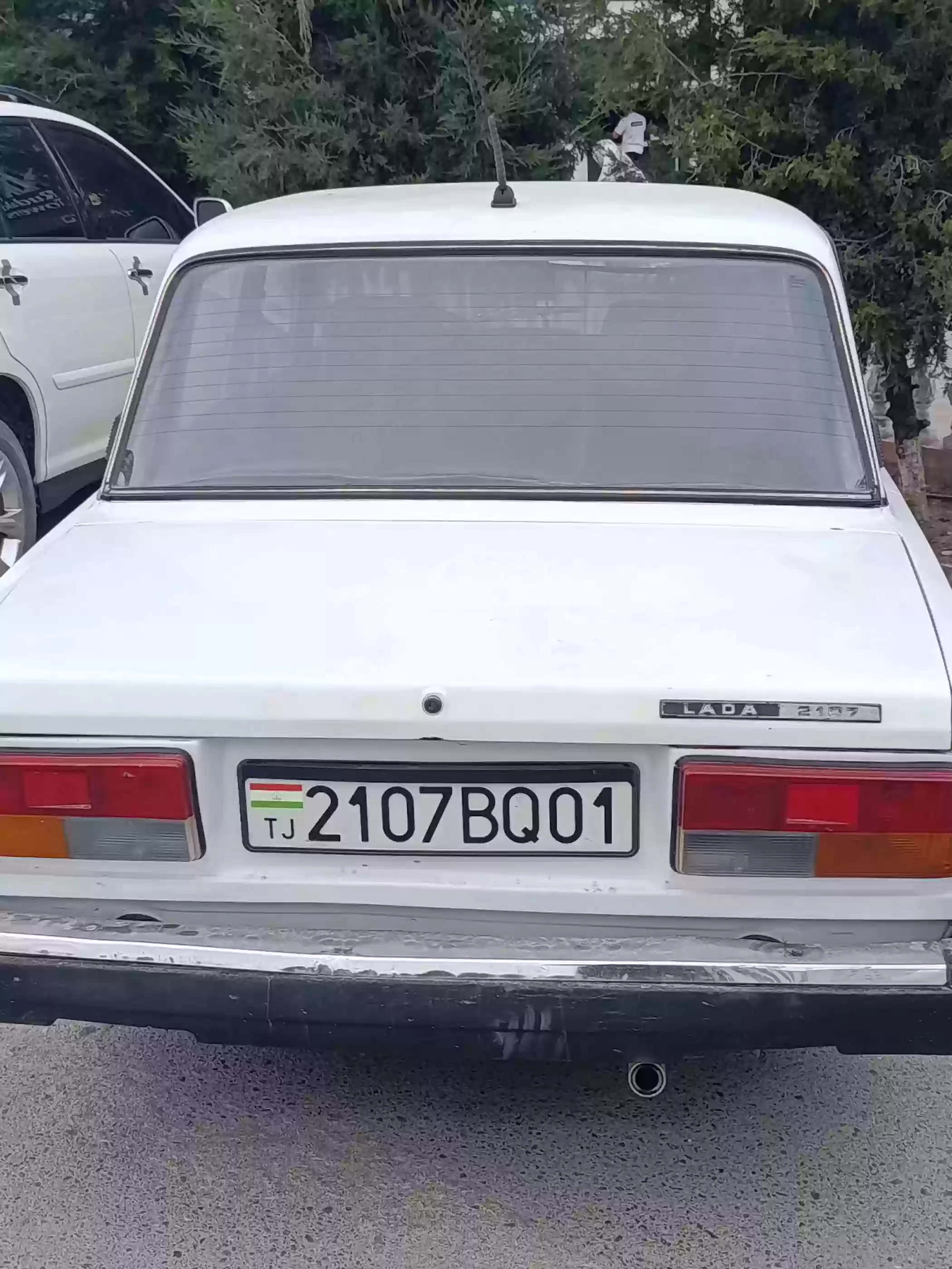Ваз 2107 год 2002  цена 25000