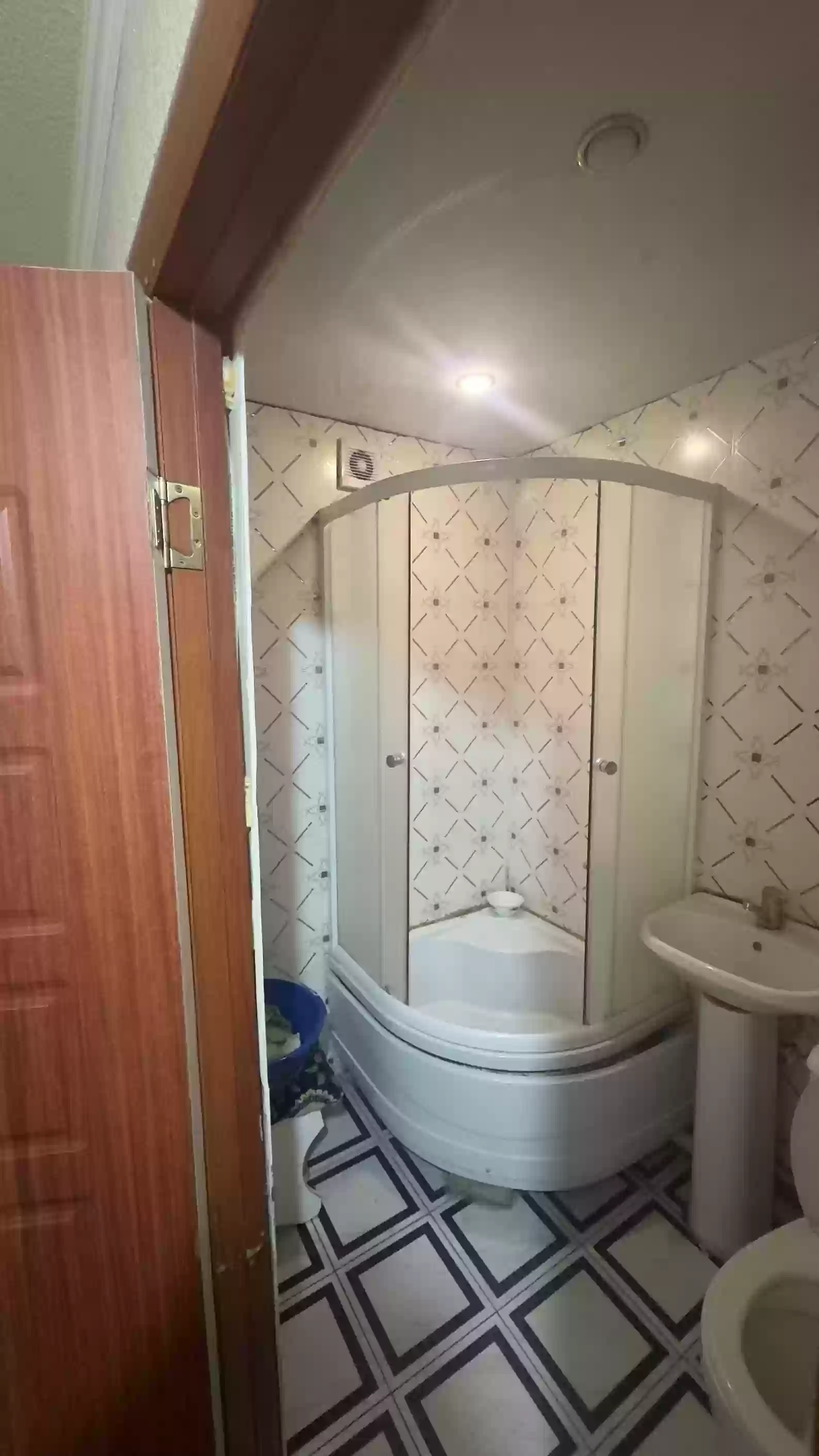 1-к квартира, 1 этаж, 30 м², 20мкр