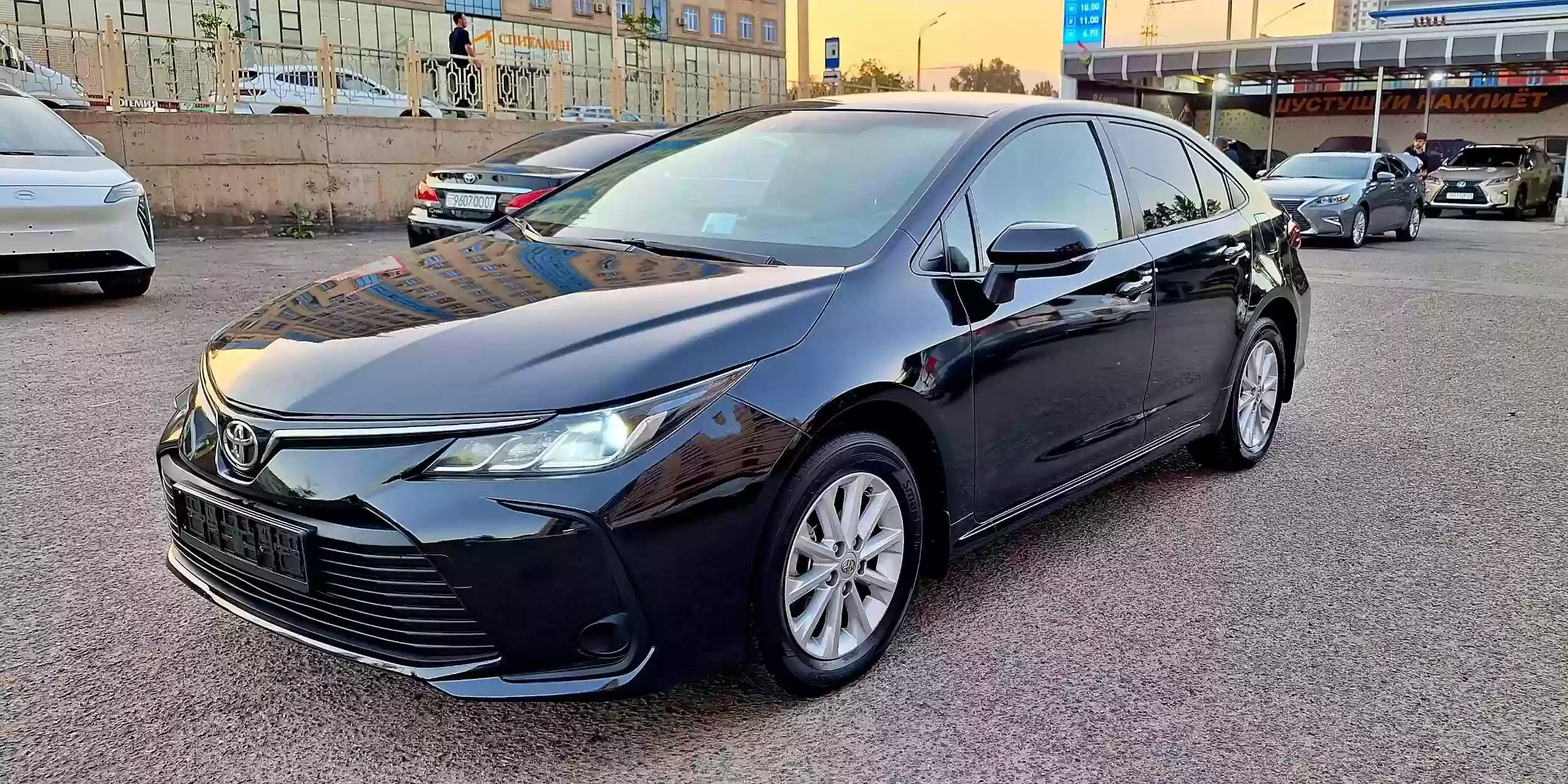 Toyota Corolla 2020 — миниатюра 3