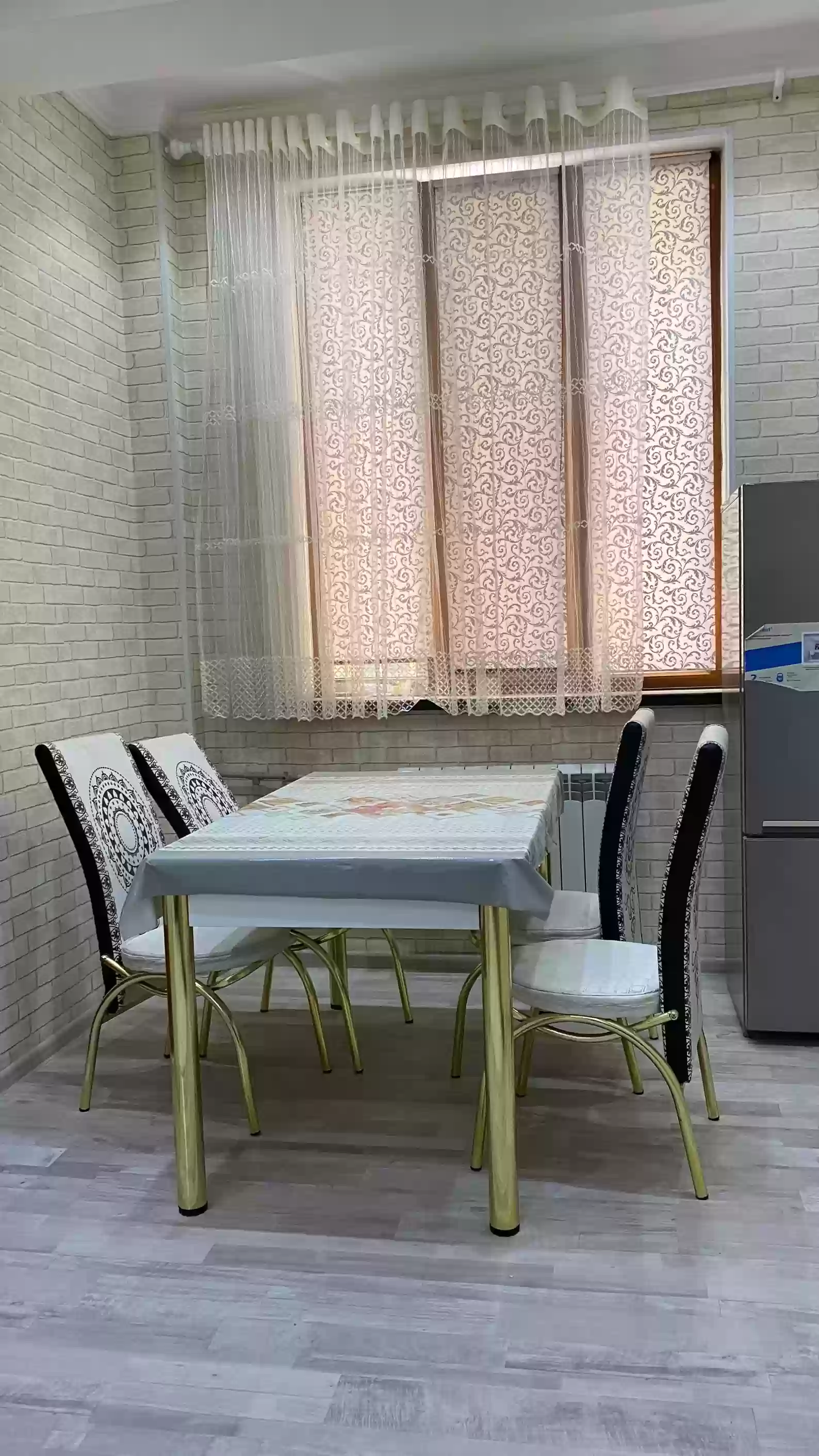 2-к квартира, 2 этаж, 60 м², Фирдавси