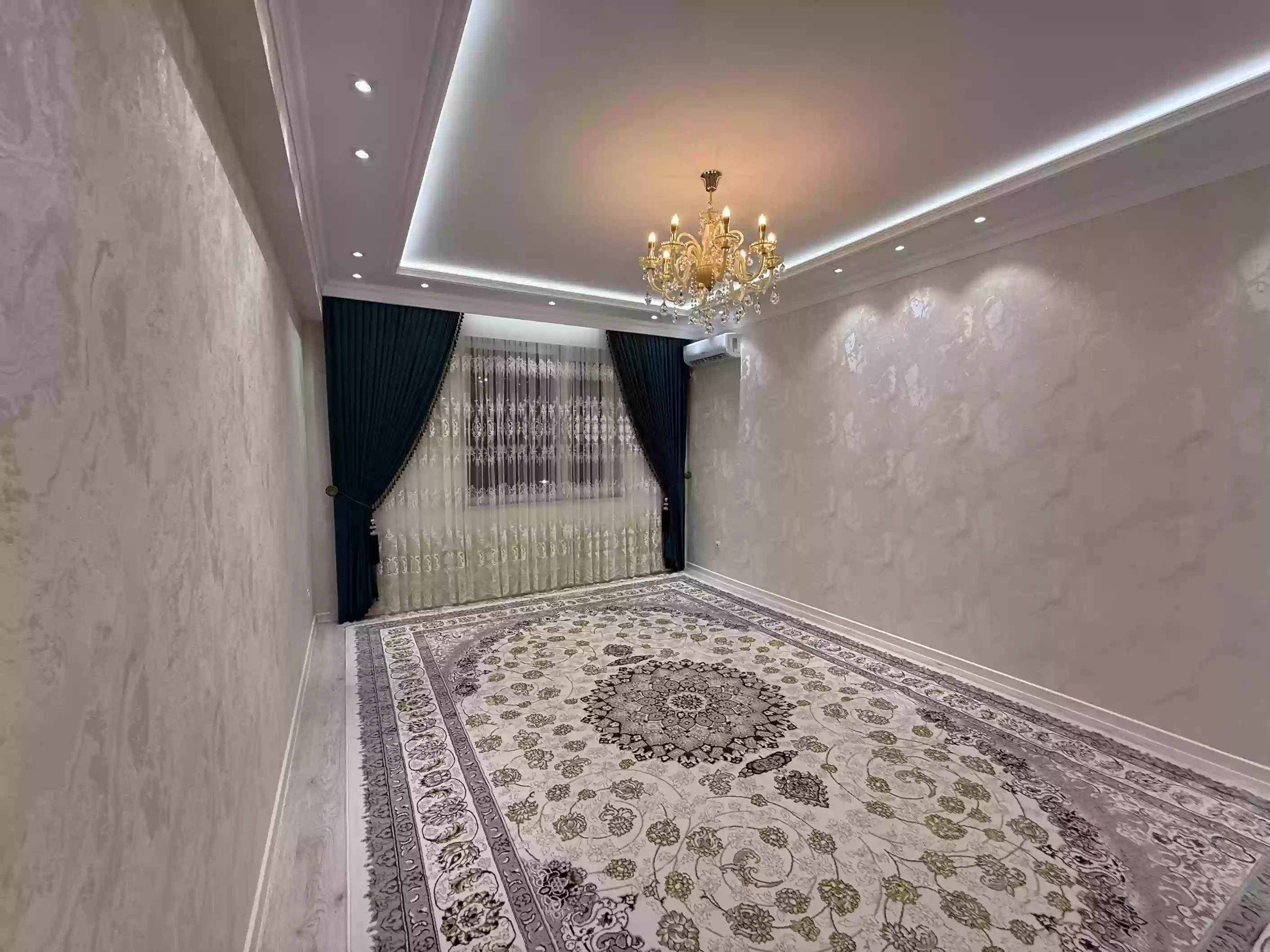 2-к квартира, 4 этаж, 79 м², 8 микрорайон