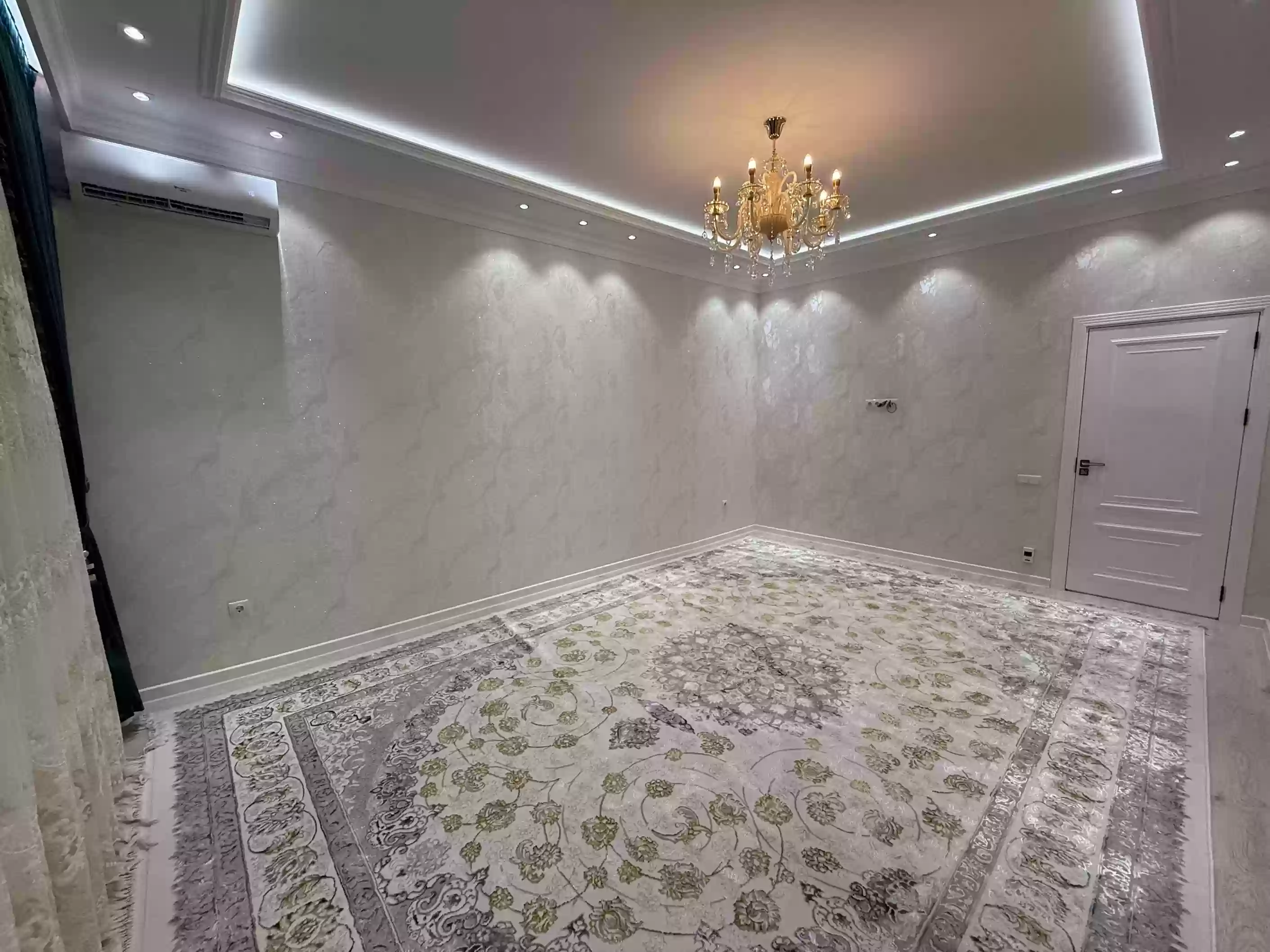 2-к квартира, 4 этаж, 79 м², 8 микрорайон