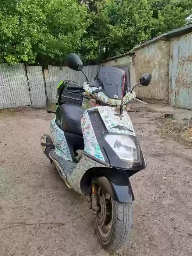 скутер мопед 