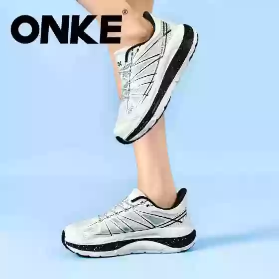 Кроссовки ONKE