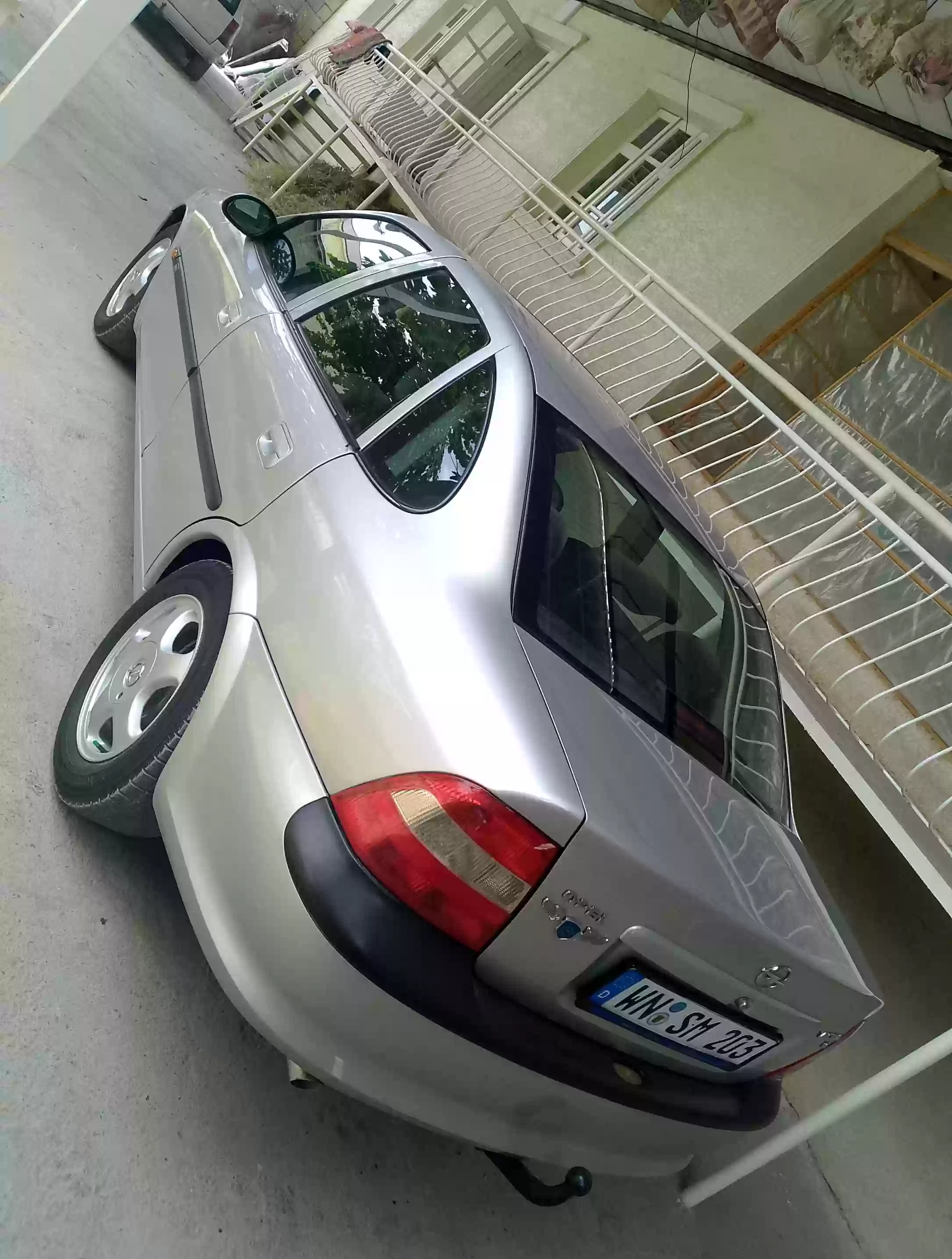 Opel Vectra b 1997 — миниатюра 4
