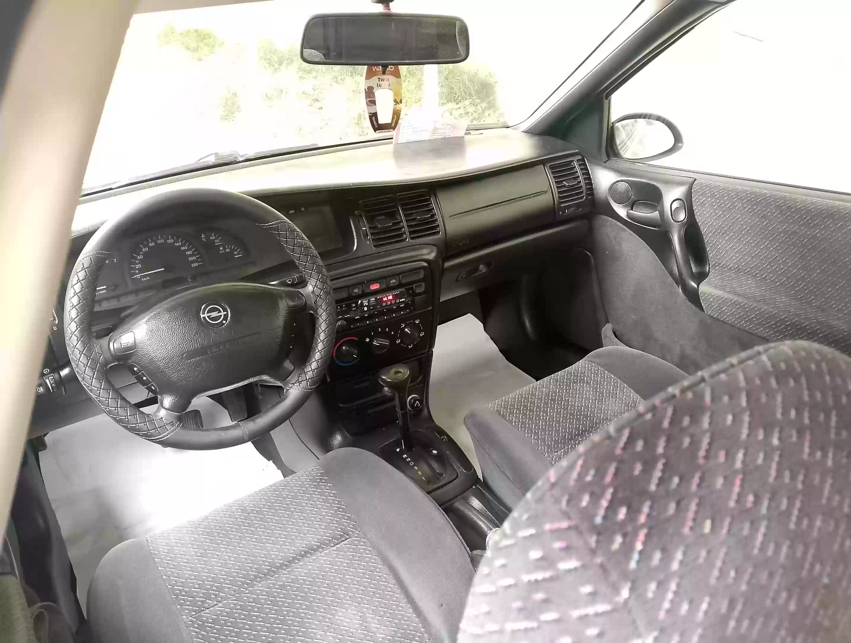 Opel Vectra b 1997 — миниатюра 6