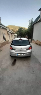 Opel Astra h 2009