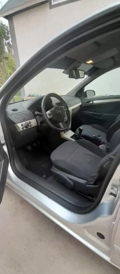 Opel Astra h 2009