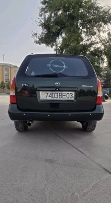 Opel Astra j 2000