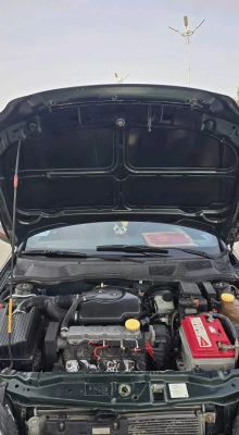Opel Astra j 2000