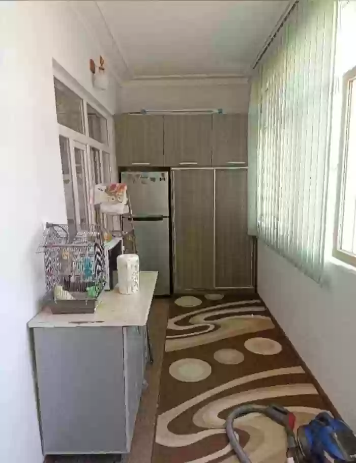 4-к квартира, 3 этаж, 85 м², н.Фирдавси калхоз Россия пракат москвич