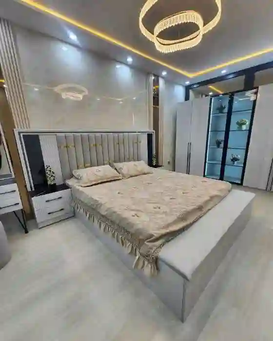 Спальный гарнитур *Deluxe*