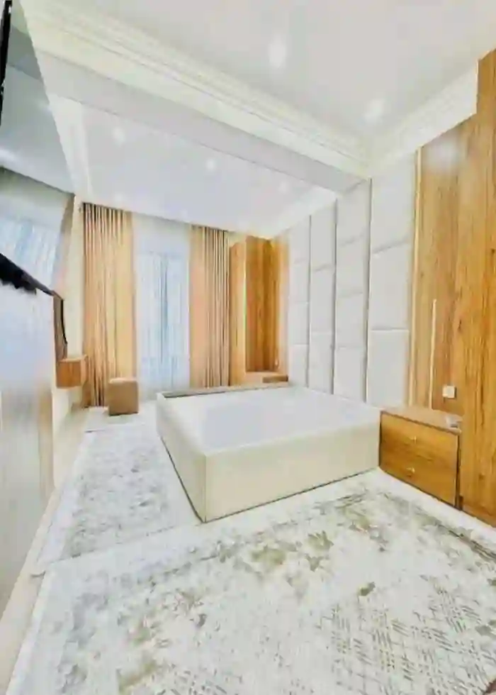 3-к квартира, 9 этаж, 124 м², Шохмансур