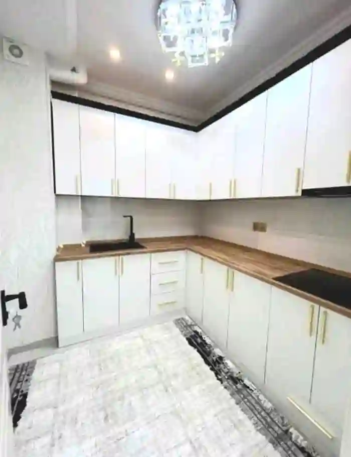 3-к квартира, 2 этаж, 68 м², Сино