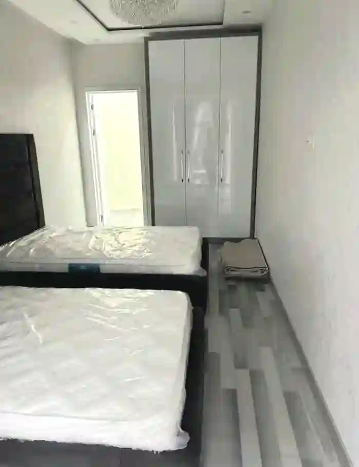3-к квартира, 3 этаж, 139 м², Шохмансур