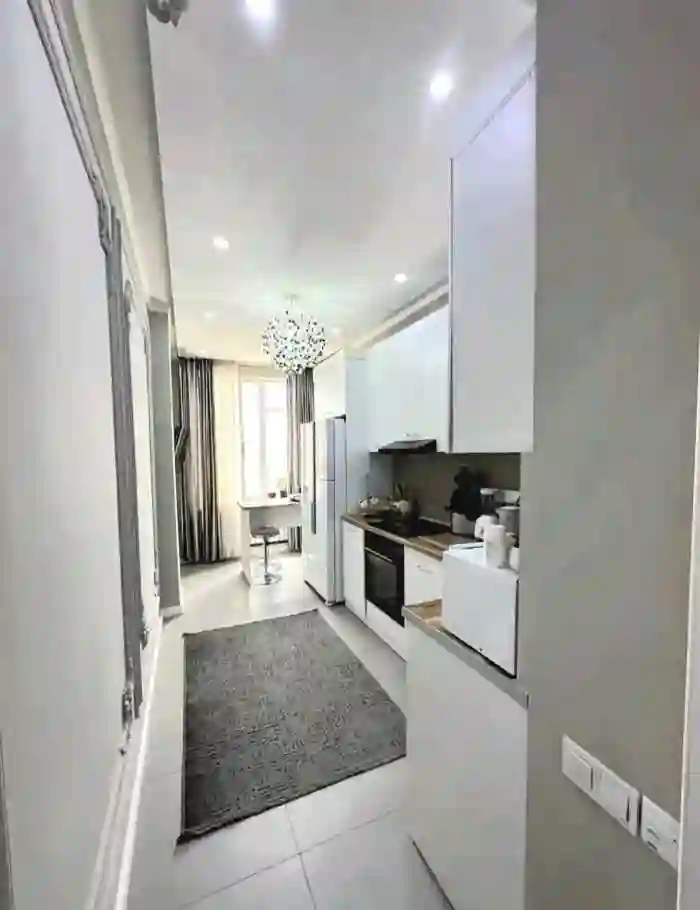 2-к квартира, 11 этаж, 112 м², Фирдавси