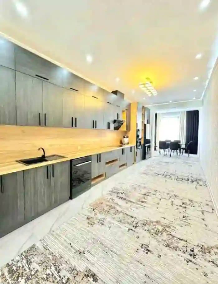 5-к квартира, 10 этаж, 208 м², Шохмансур