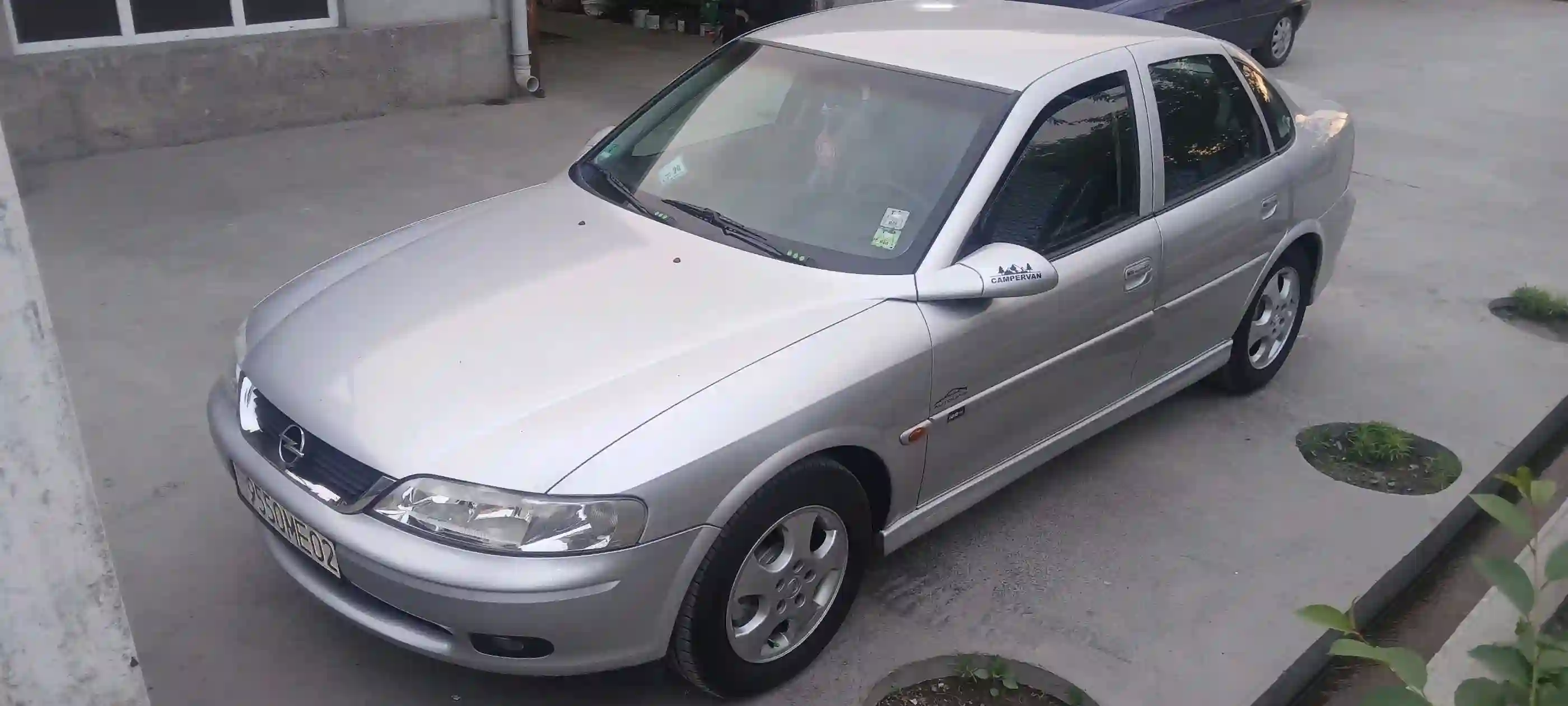 Opel Vectra b 2000