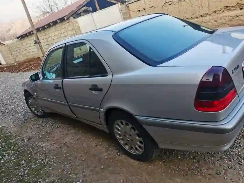 Mercedes-benz C class 1998