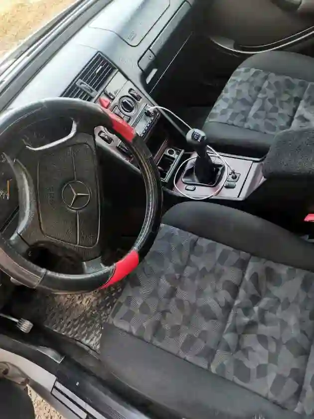 Mercedes-benz C class 1998