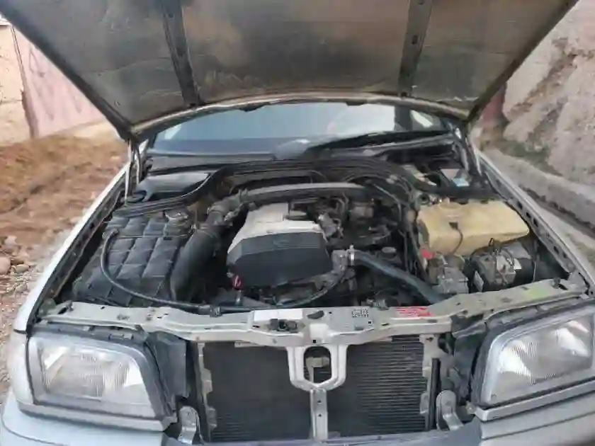 Mercedes-benz C class 1998