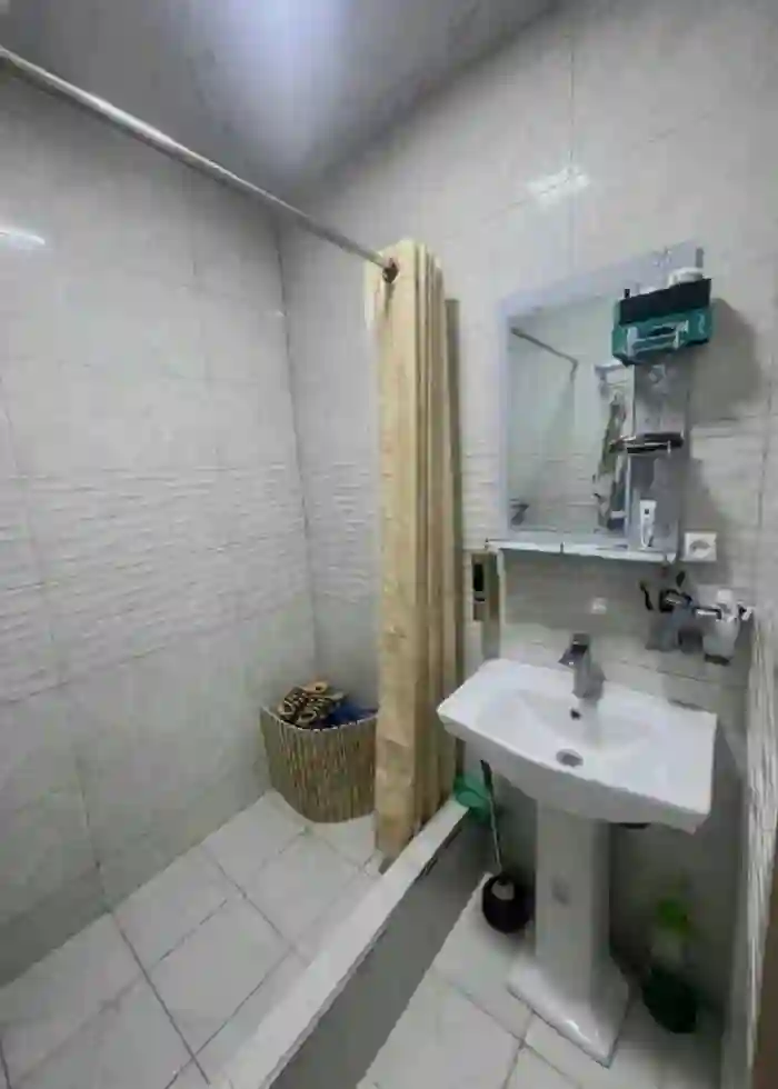 2-к квартира, 2 этаж, 60 м², Шохмансур