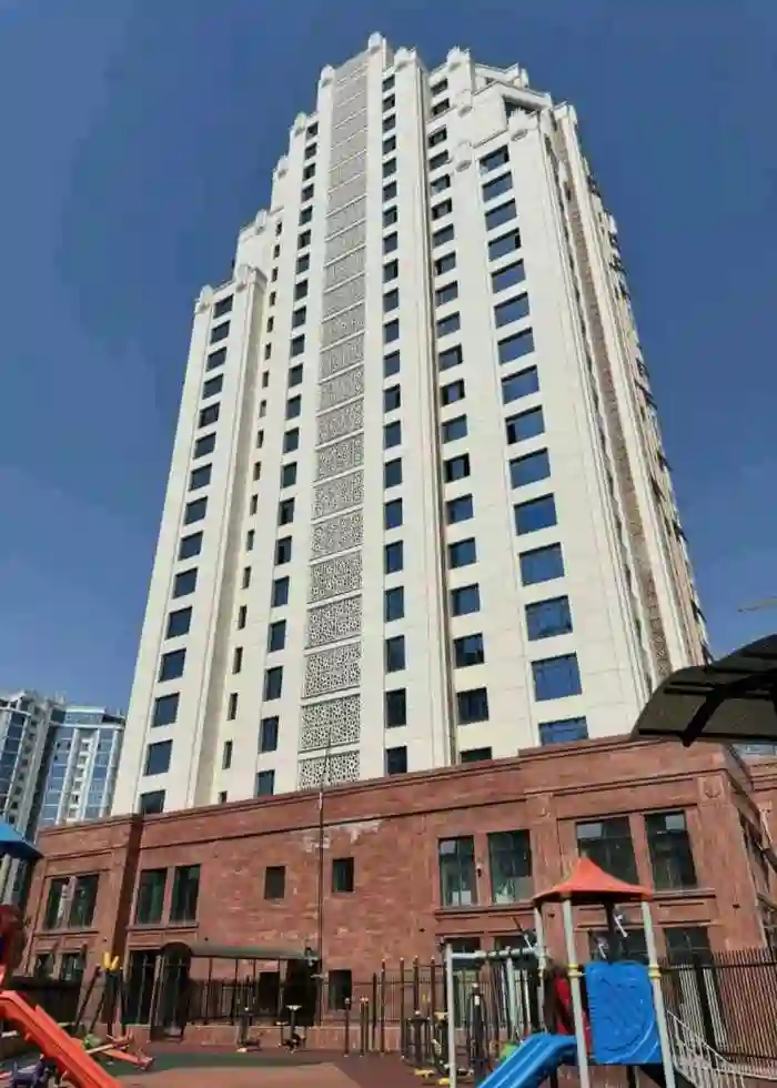 3-к квартира, 18 этаж, 138 м², Шохмансур