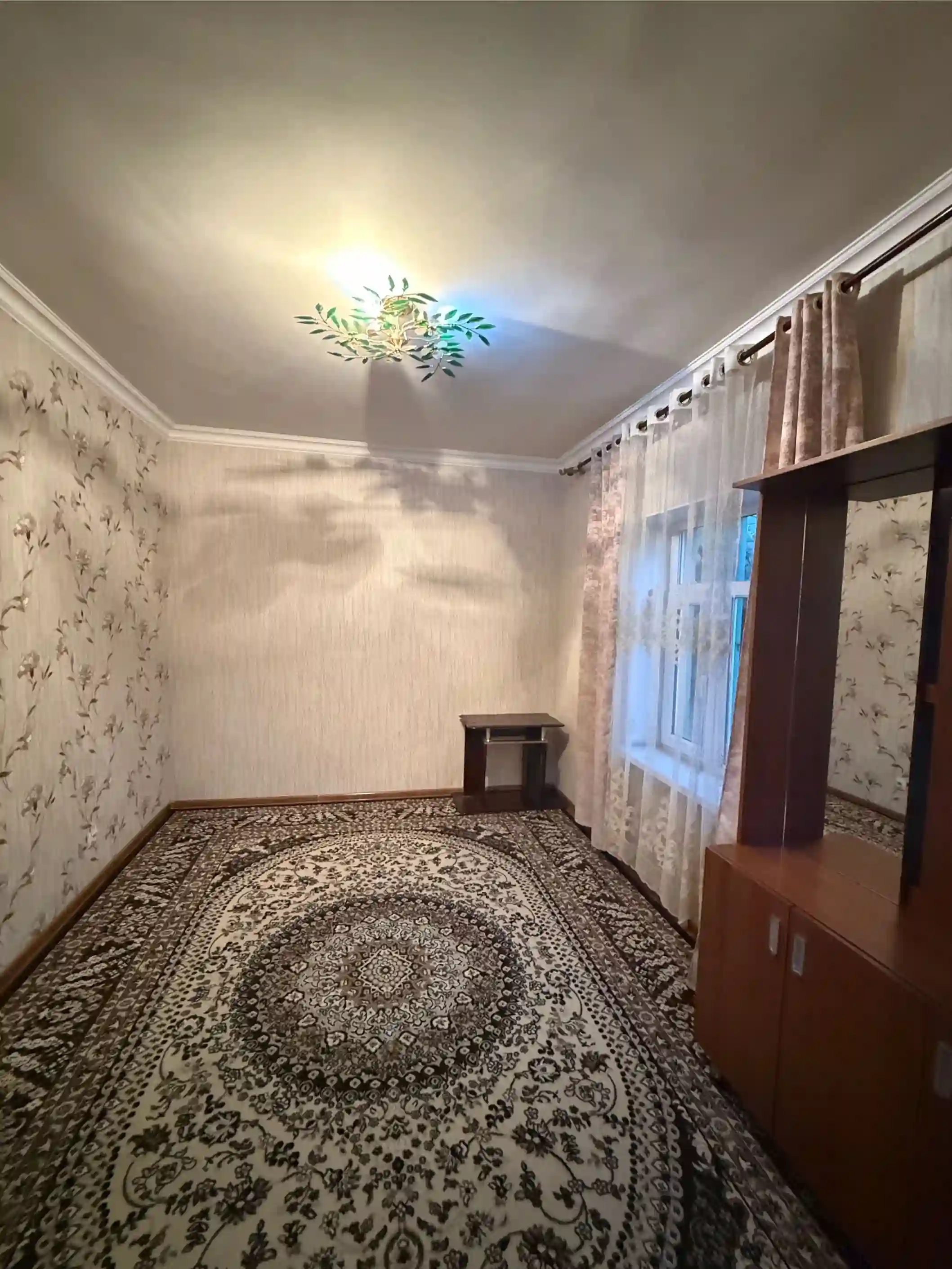 2 этажный, 8-комн. дом, 400 м², 500 соток, Фирдавси