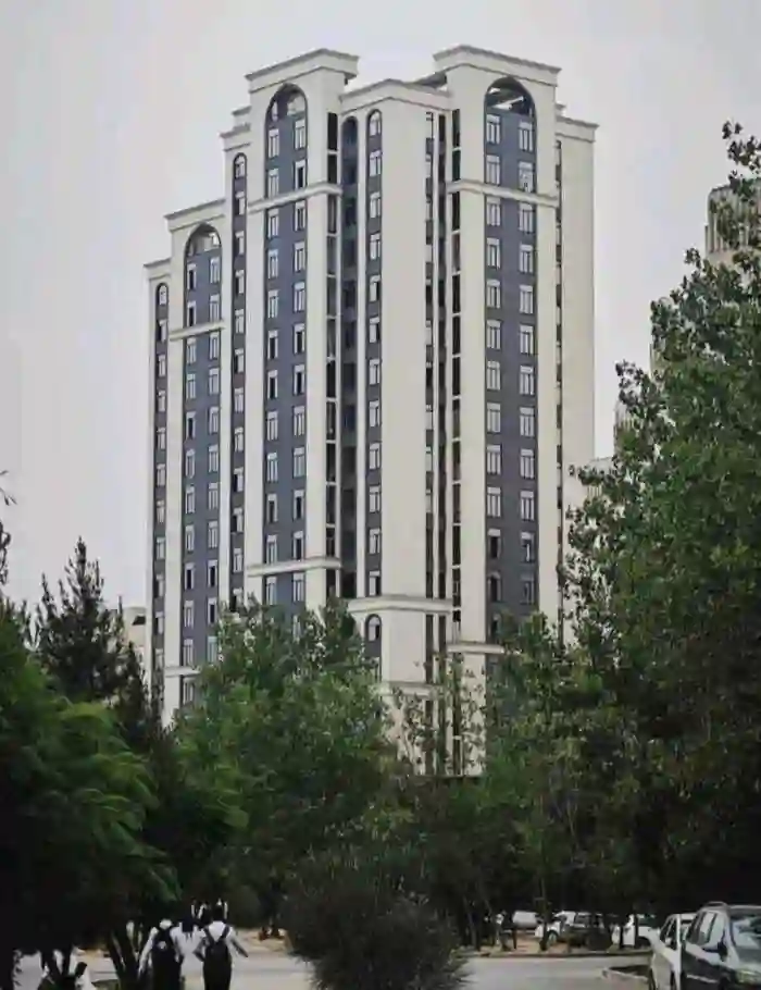 3-к квартира, 6 этаж, 78 м², Фирдавси