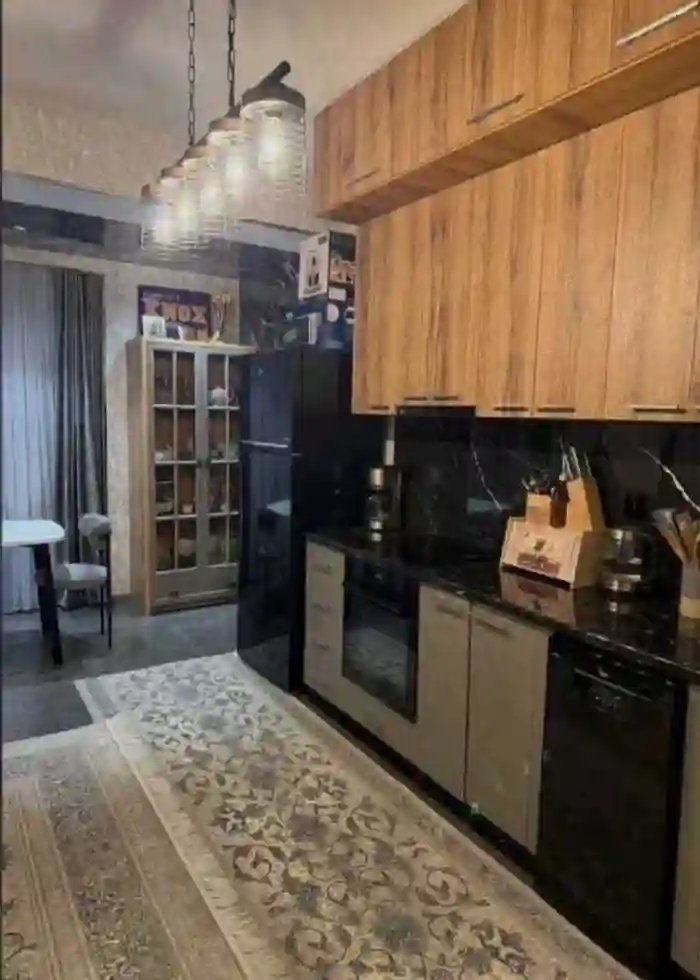 2-к квартира, 2 этаж, 62 м², Исмоил Сомони