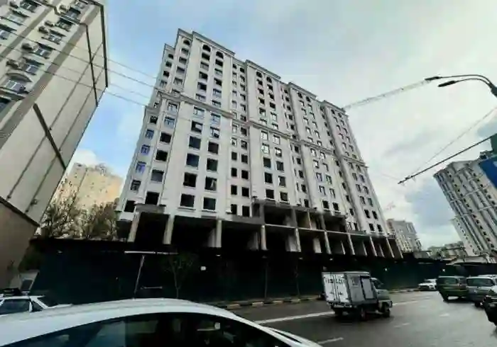 3-к квартира, 13 этаж, 110 м², Шохмансур